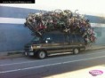 /album/srandovni-a-hloupe-napady/mass-transport-wheels-stofftransport-rader-roues-de-transport-de-masse-hromadny-prevoz-kol-jpg/